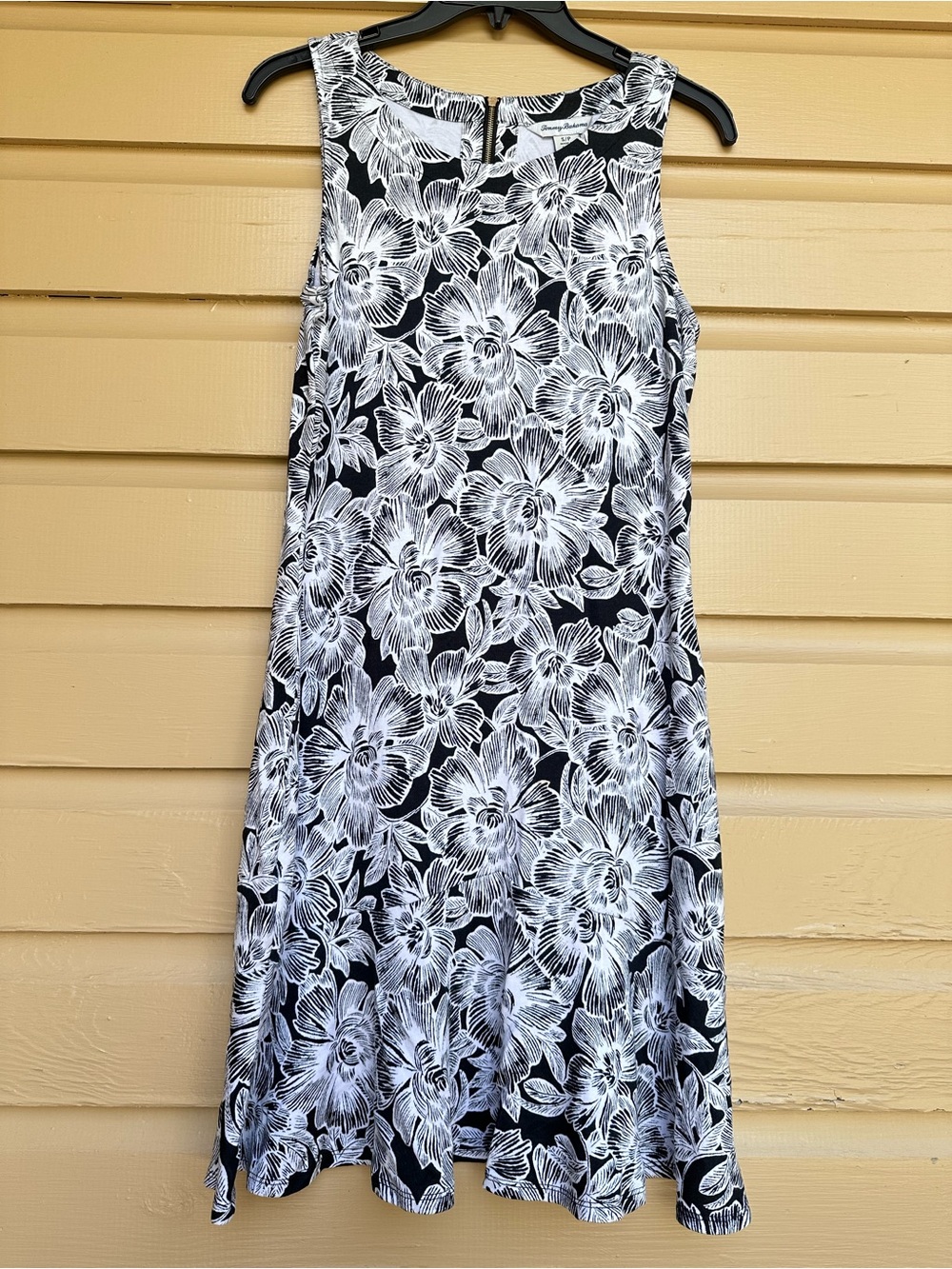 Tommy Bahama Summer Dress Floral Size Small Black White Tencel